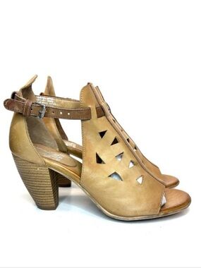 Miz Mooz Madeline Tan Cut Out Heeled Sandals | 39